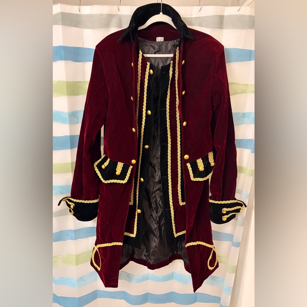 Spirit Colonial Men's Burgundy Velvet Historical Captain Costume Size:L (N95)